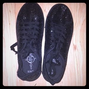 Black glitter shoes